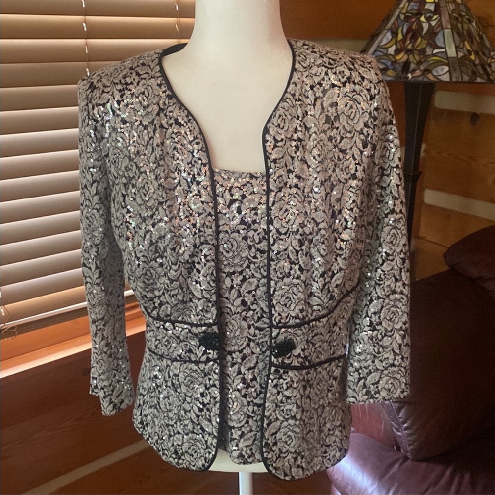 Top and jacket set, sequined lace